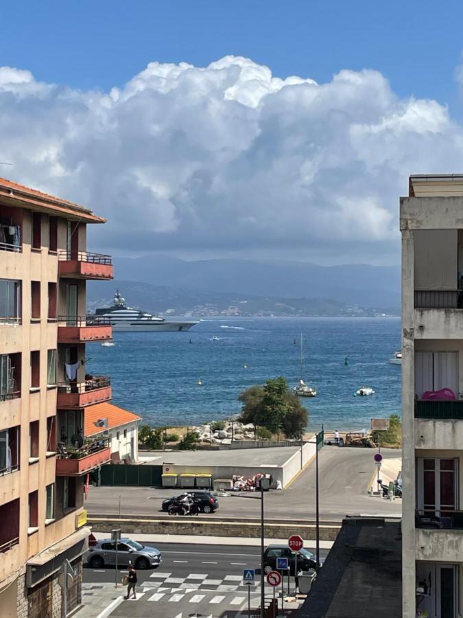 Joli Studio Spacieux Ajaccio  Ngoại thất bức ảnh
